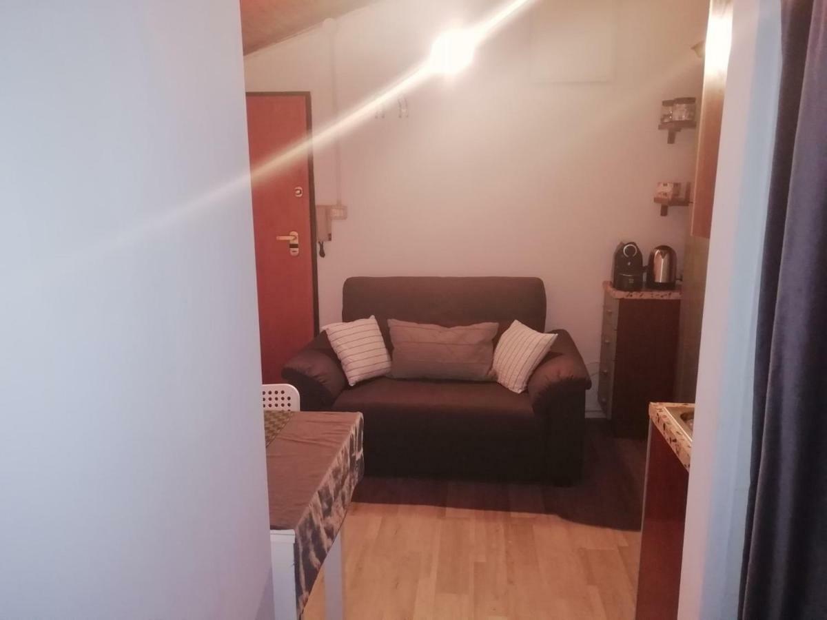 Sweet Apartment Suite Castelmerlo بولونيا المظهر الخارجي الصورة