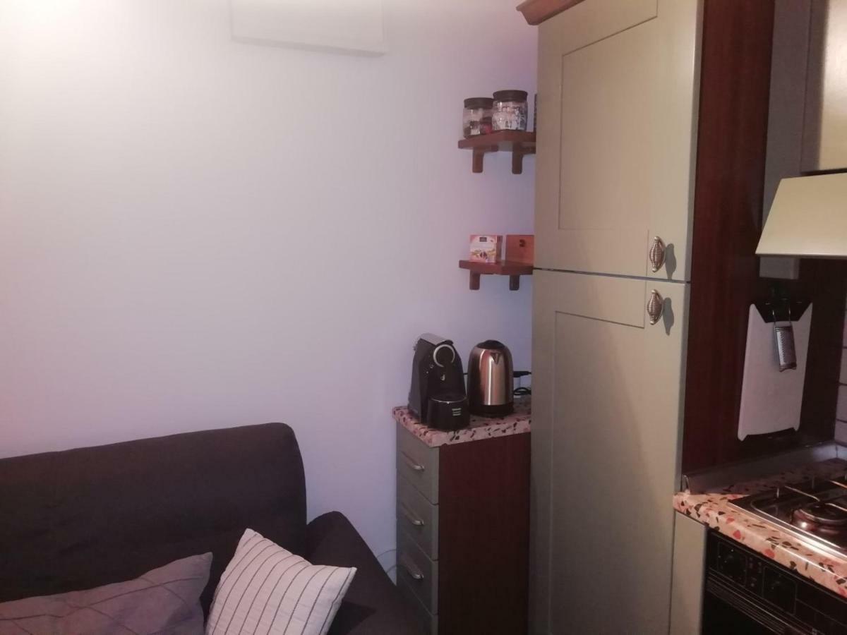 Sweet Apartment Suite Castelmerlo بولونيا المظهر الخارجي الصورة